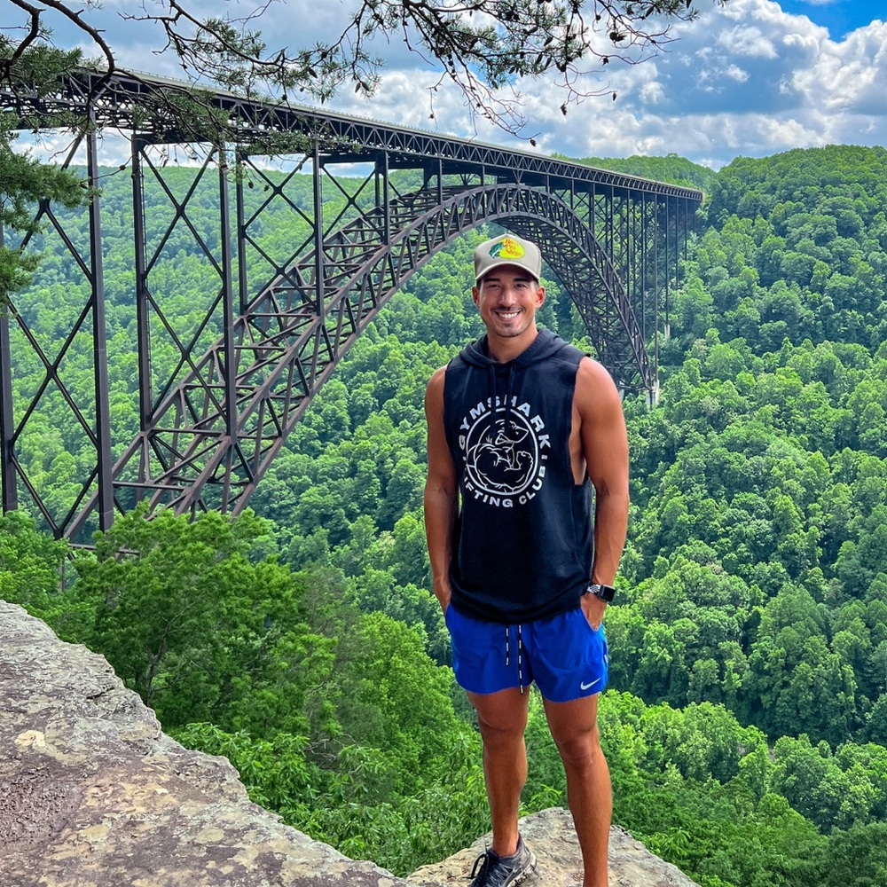 Meet your Posher, Grant